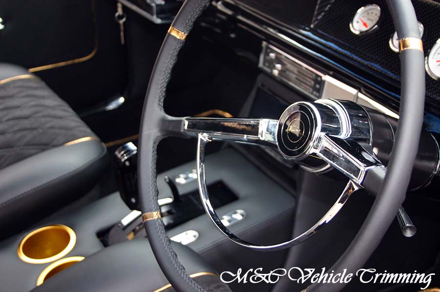 Chevrolet Impala SS 2-door hardtop 1966 steering wheel